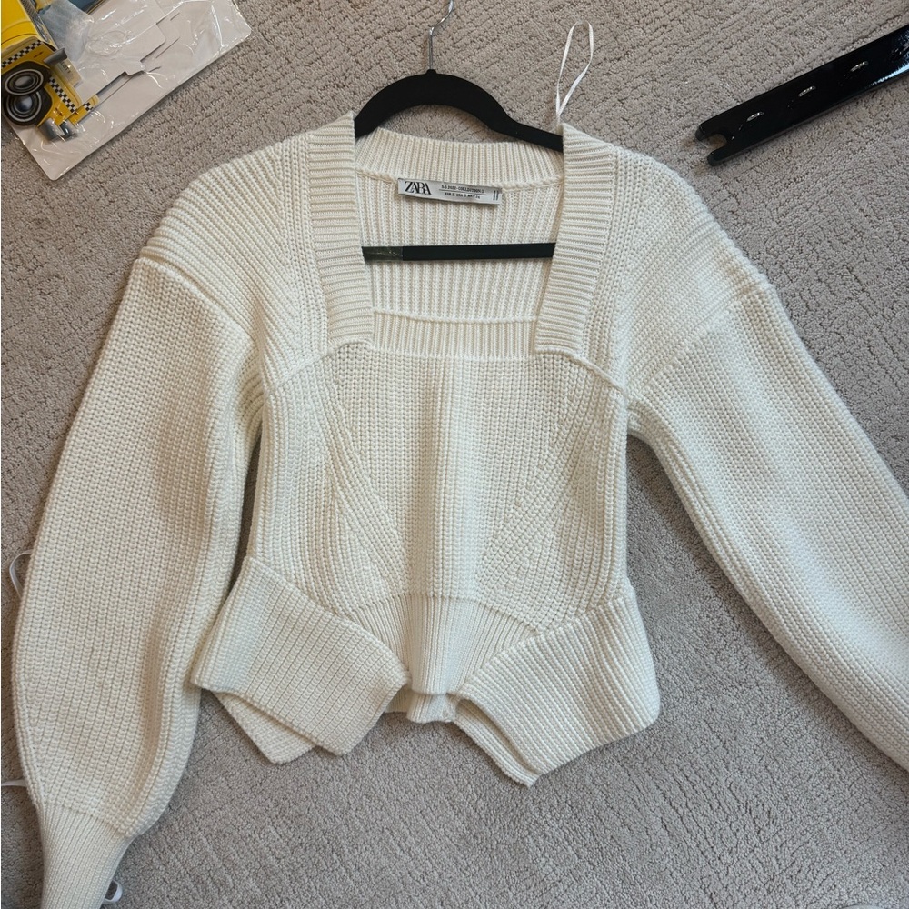 Zara white cream sweater NWOT